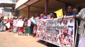 வலிந்து காணாமல் ஆக்கப்பட்ட உறவுகளை தேடி வவுனியாவில் போராட்டம்! (காணொளி இணைப்பு)