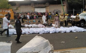 சரக்கு லொறி விபத்தில் 49 பேர் உயிரிழப்பு: 58 பேர் காயம்!